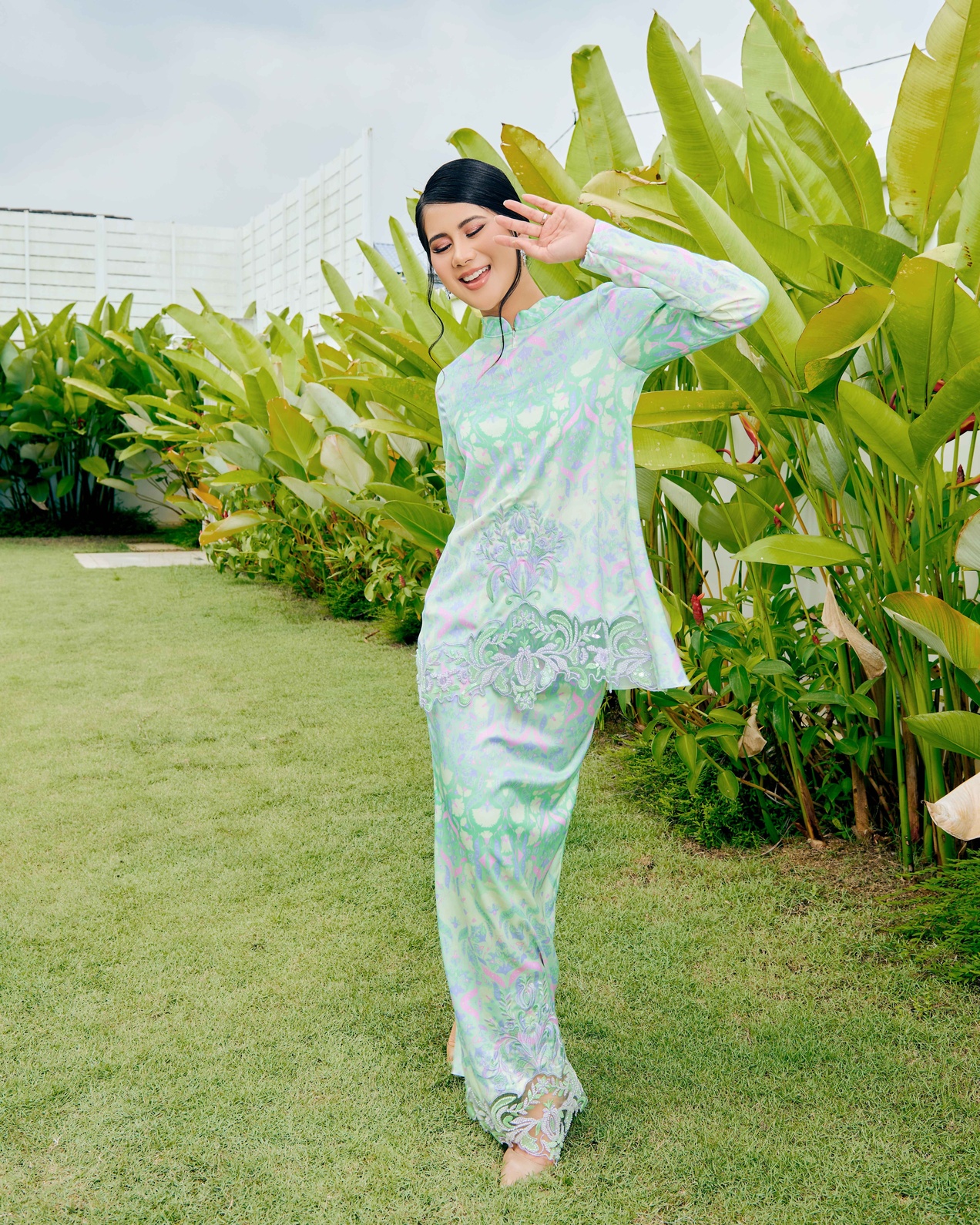 DELISHA KURUNG - MINT GREEN